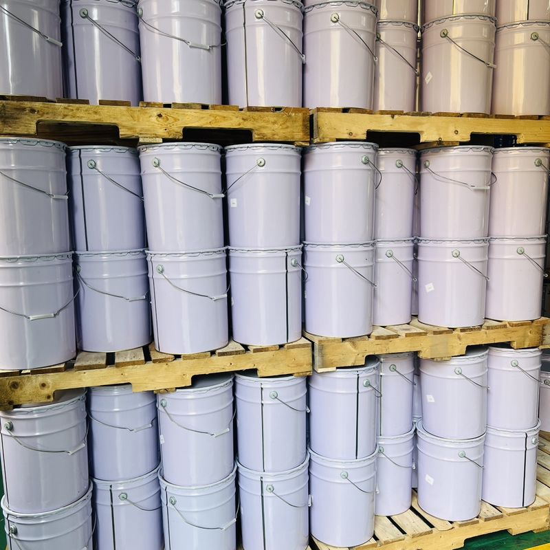 140°C Flash Point Curing Epoxy Resin Insulation LE-8516/LH-8516 Agen Pelepasan Cetakan
