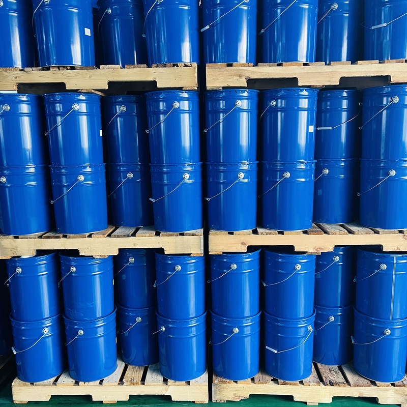 140°C Flash Point Curing Epoxy Resin Insulation LE-8516/LH-8516 Agen Pelepasan Cetakan