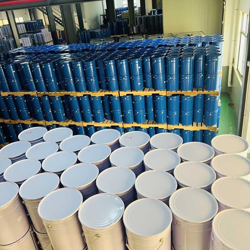 High Temperature Cured Casting Epoxy Resin for Electrical Components and Products Insulator and Bushing (Pengeboran resin epoksi dengan suhu tinggi untuk komponen dan produk listrik)