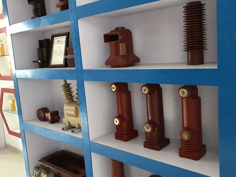 Resin Epoksi Tahan Api untuk Isolasi Listrik 10-1100KV dengan TG Tinggi (70-125°C) dan Proses APG & Pengecoran