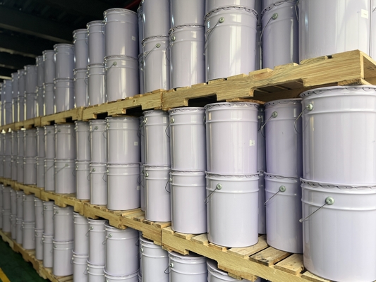 Isolasi Listrik Retardant Api Epoxy Resin Flash PointC Sekitar 140