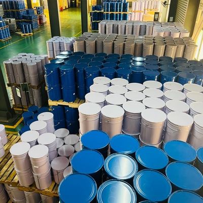 Bahan baku yang dapat diandalkan resin epoksi cair produk stabil pengiriman cepat
